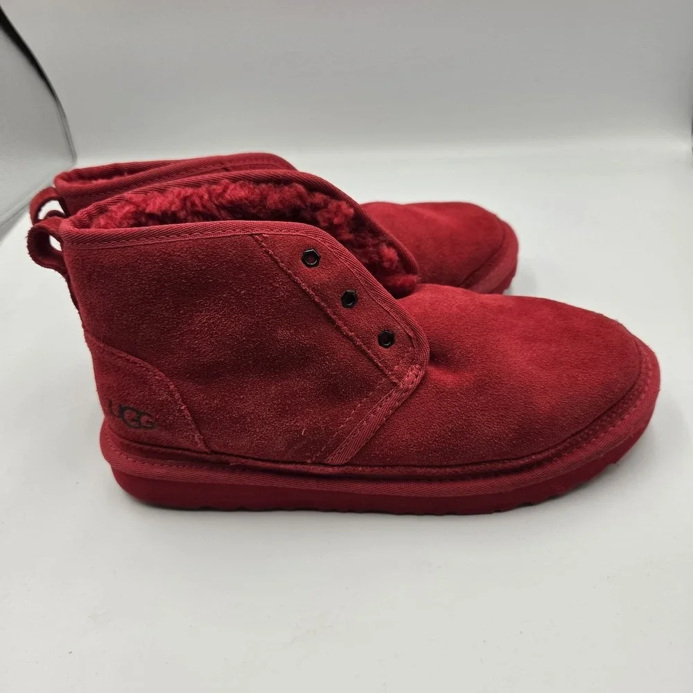 UGG Neumel Suede Fur Lined Chukka Ankle Boots Shoes Wool Red Size 5
